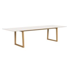 Why Extendable Garden Table And Chairs Sets Are Perfect For Entertaining